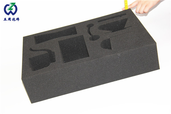 海綿內(nèi)襯的主要成分是什么？