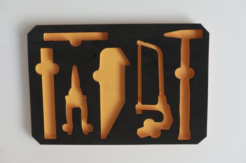 選泡棉廠家看什么？五周泡棉的資質與服務有何亮點？