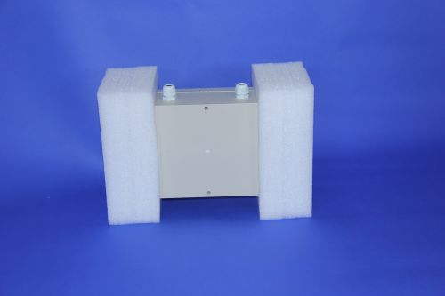 高彈性EPE珍珠棉內(nèi)襯：易碎品包裝的“緩沖守護神”